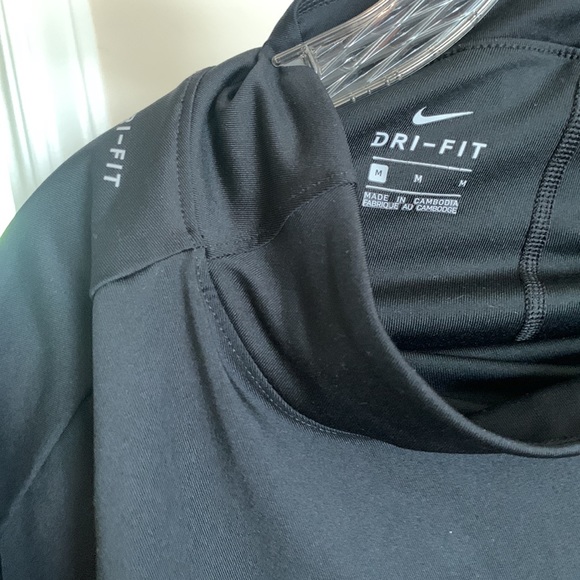 Nike dri fit skirt - Picture 2 of 2